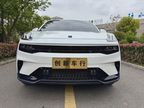 Lynk & Co 06 2023