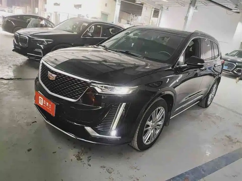 Cadillac XT6