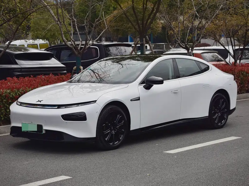 XPeng P7