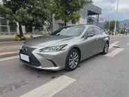 Lexus ES 2020
