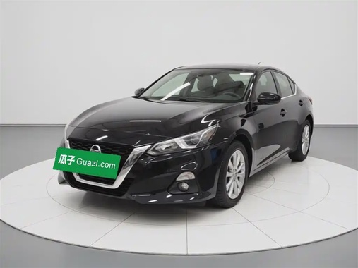 Nissan Teana 2022