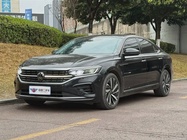 Volkswagen Passat 2023