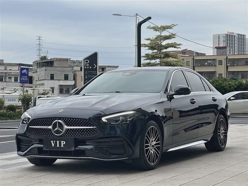 Mercedes-Benz C-Class 2025