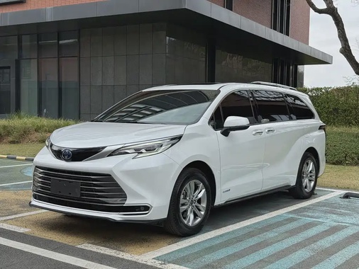 Toyota Sienna 2022