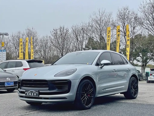 Porsche Macan 2022