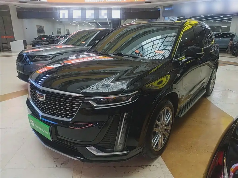 Cadillac XT6
