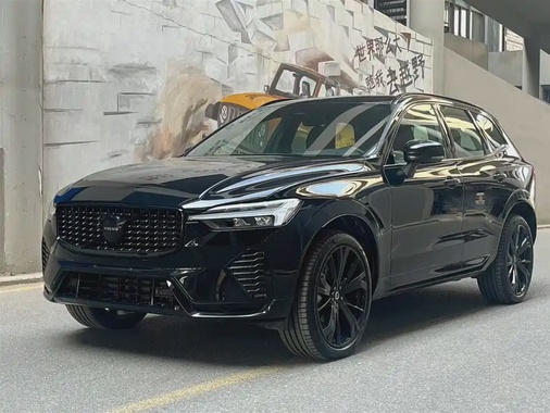 Volvo XC60 2025