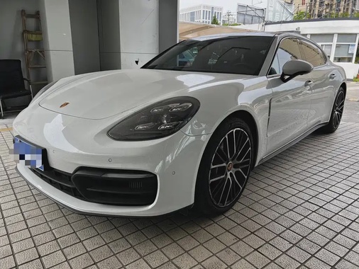 Porsche Panamera 2024