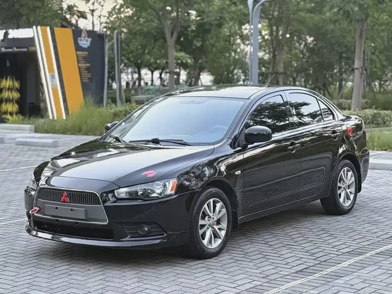 Mitsubishi Lancer EX