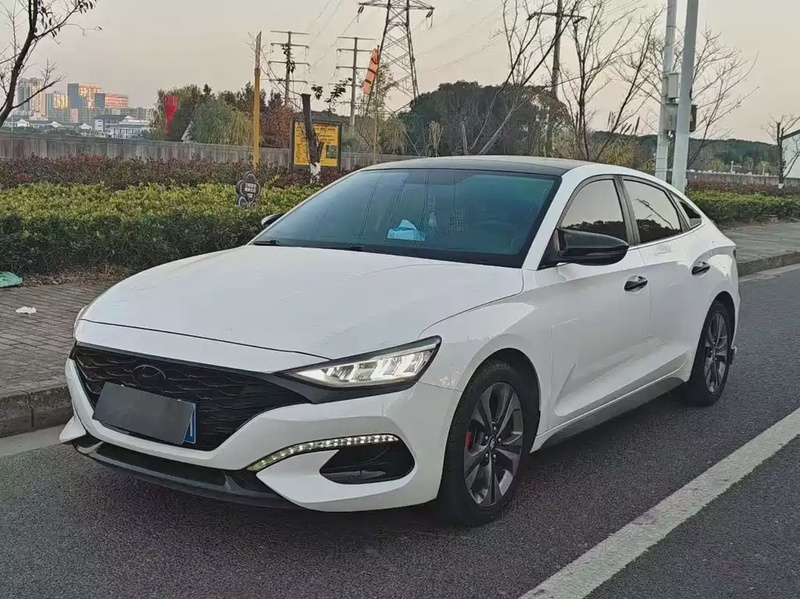 Hyundai Fista