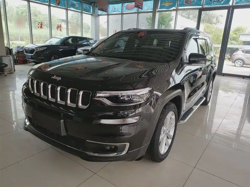 Jeep Grand Commander