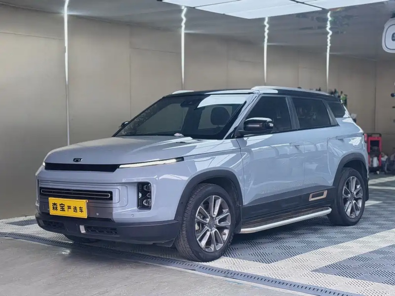 Geely Icon