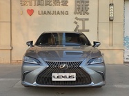 Lexus ES 2018
