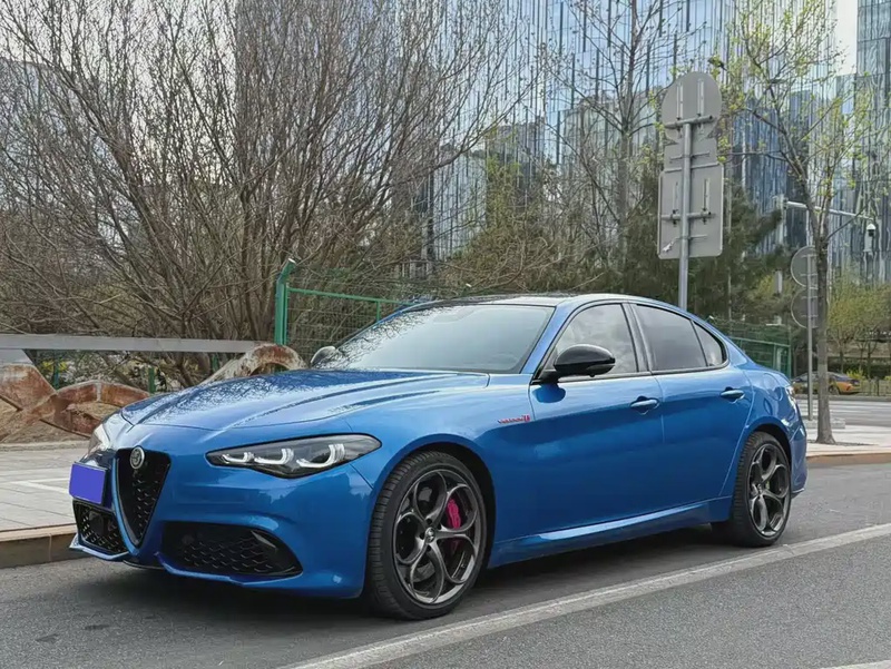 Alfa Romeo Giulia