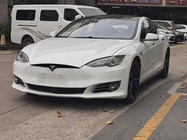 Tesla Model S 2015
