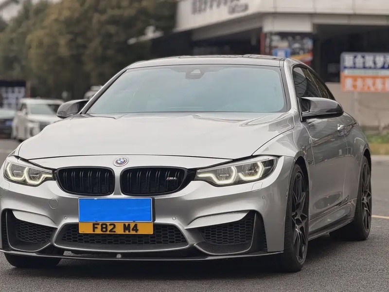 BMW M4