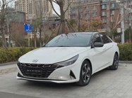 Hyundai Elantra 2022