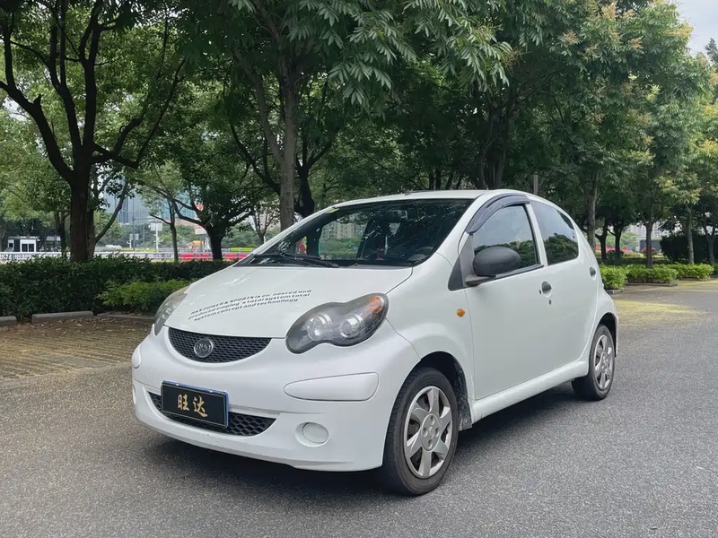 BYD F0
