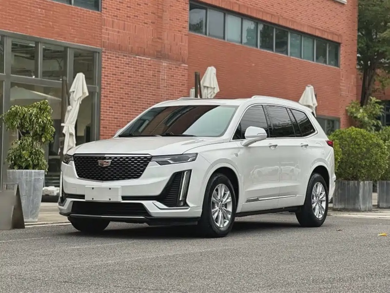 Cadillac XT6