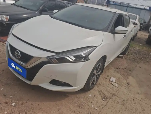 Nissan Bluebird 2020