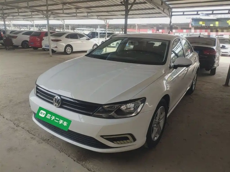 Volkswagen Lamando