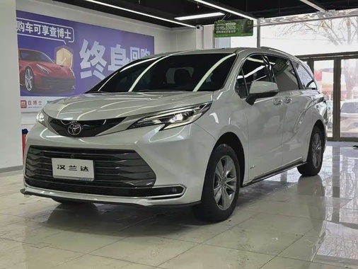 Toyota Sienna 2025