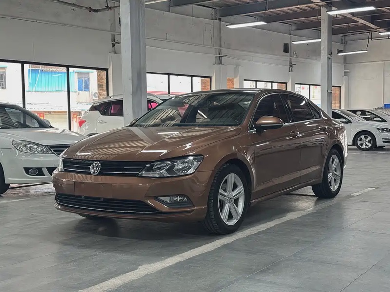 Volkswagen Lamando