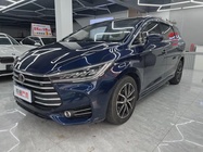 BYD MAX 2018