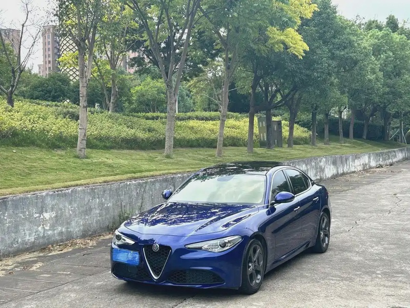Alfa Romeo Giulia