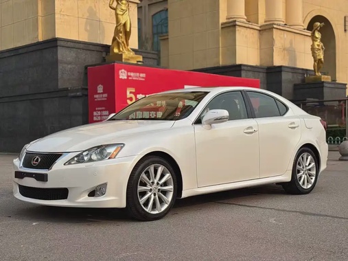 Lexus IS 2009