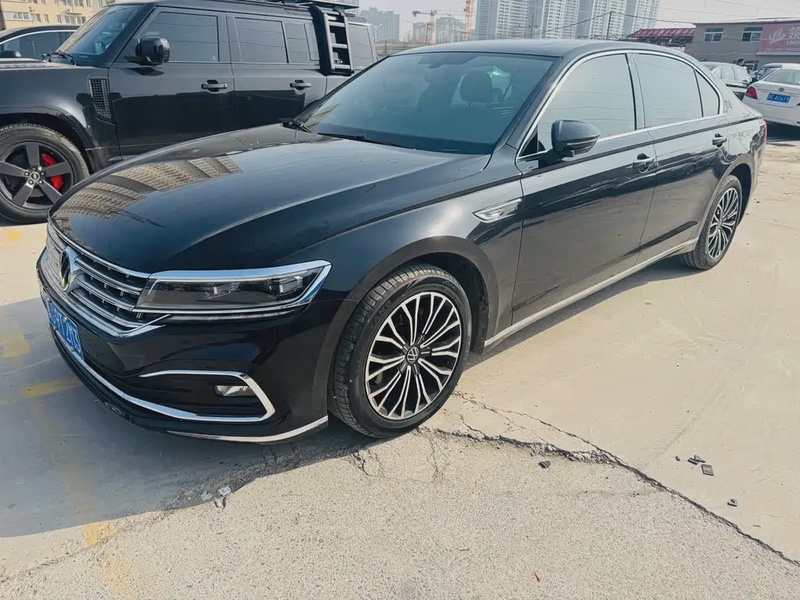 Volkswagen Phideon