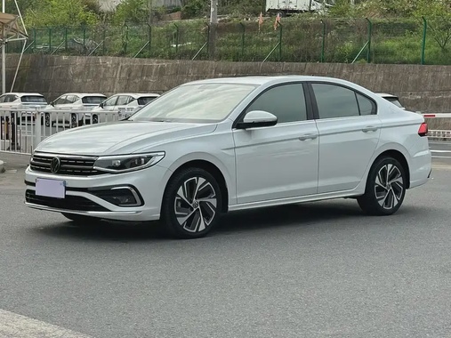 Volkswagen Bora 2023