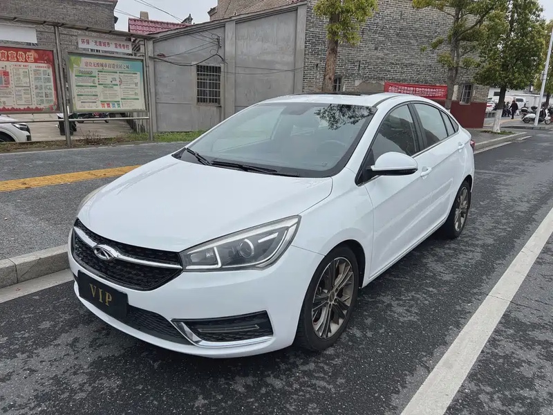 Chery Arrizo 5