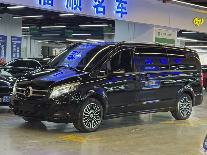 Mercedes-Benz V-Class