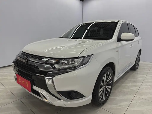 Mitsubishi Outlander 2022