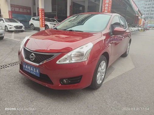 Nissan Tiida 2014