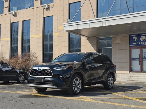 Toyota Highlander 2024