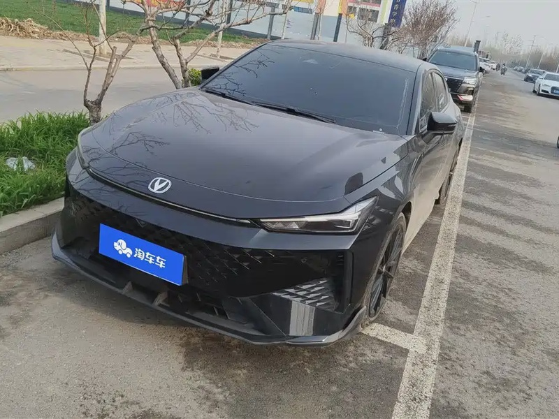 Changan UNI-V