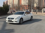 Infiniti G 2011