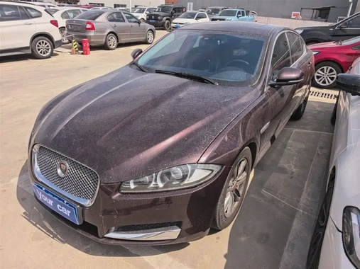 Jaguar XF 2015
