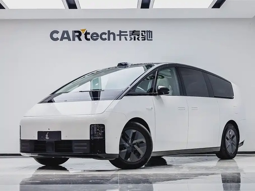 Li Auto MEGA 2024