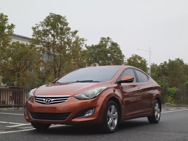 Hyundai Elantra