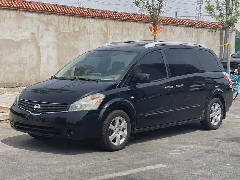 Nissan Quest