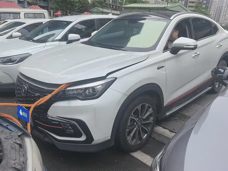 Changan CS85