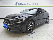 Volkswagen Passat 2023