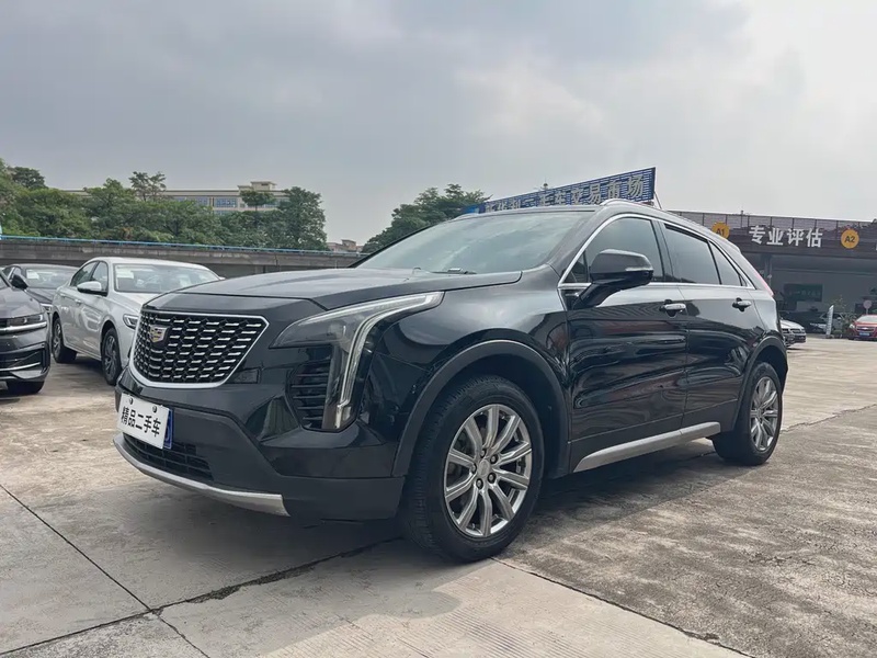 Cadillac XT4