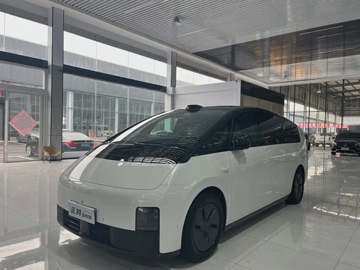 Li Auto MEGA 2025