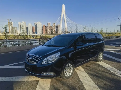Buick GL8 2012