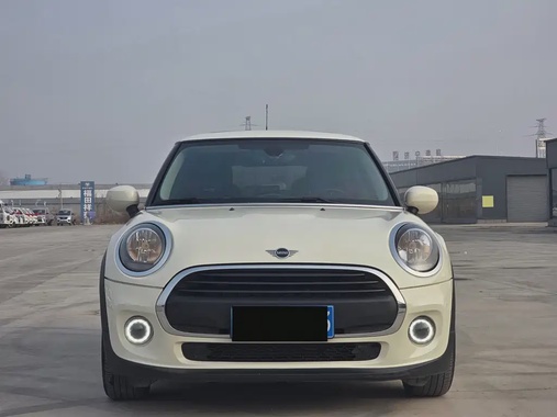 MINI Other 2019