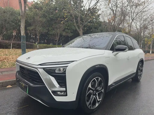 NIO ES8 2018